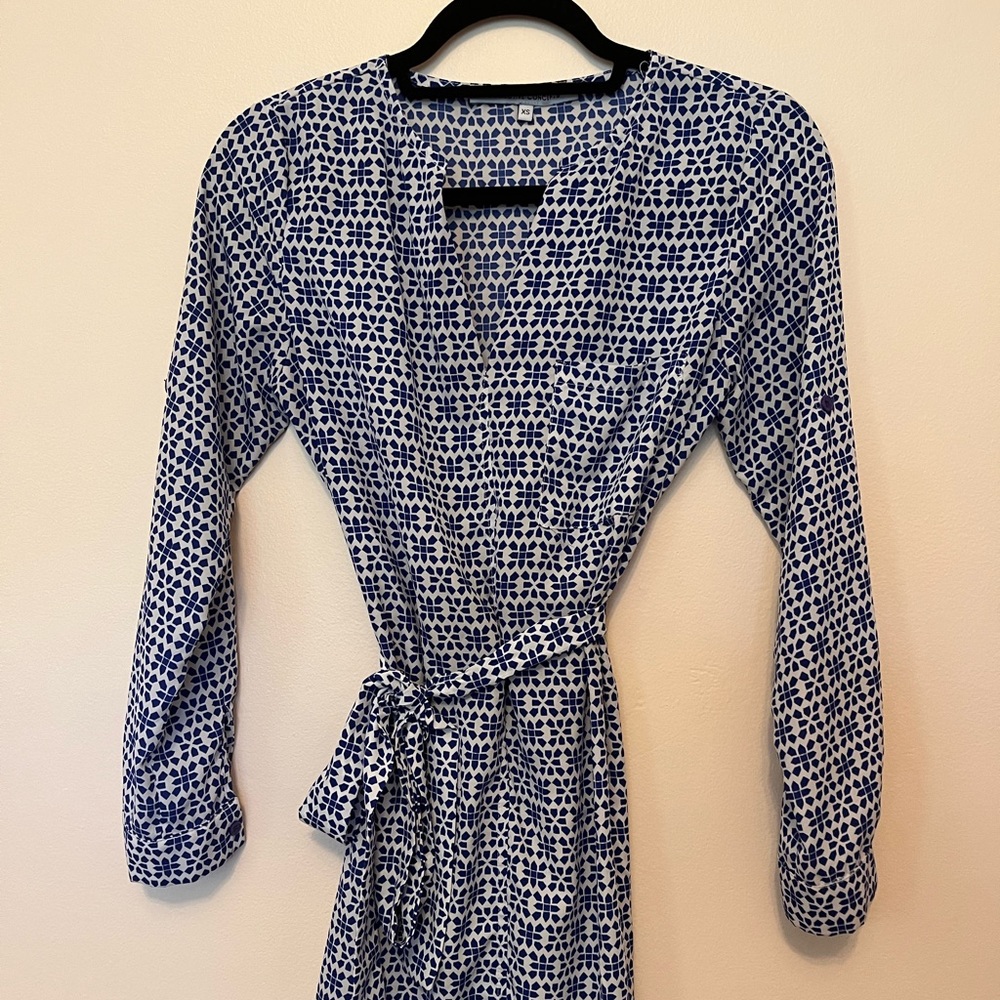 Blue and white geometric dress